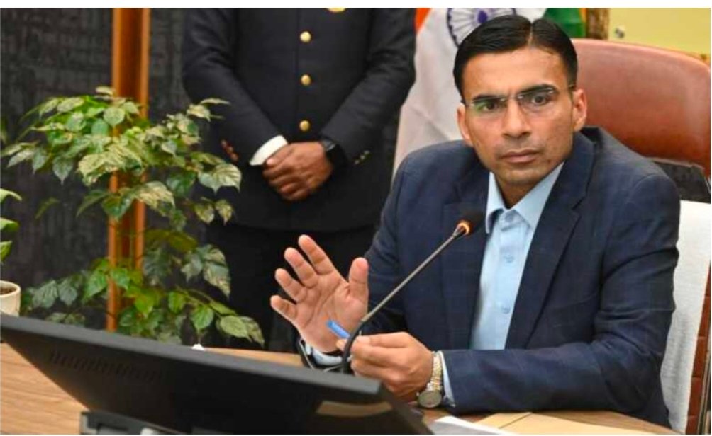 बिग ब्रेकिंग:-परियोजना को गति देने वाले शिक्षकों ने भूमि अधिग्रहण और तेजी से जारी किए गए ऑर्डर के अनुसार कमाई की