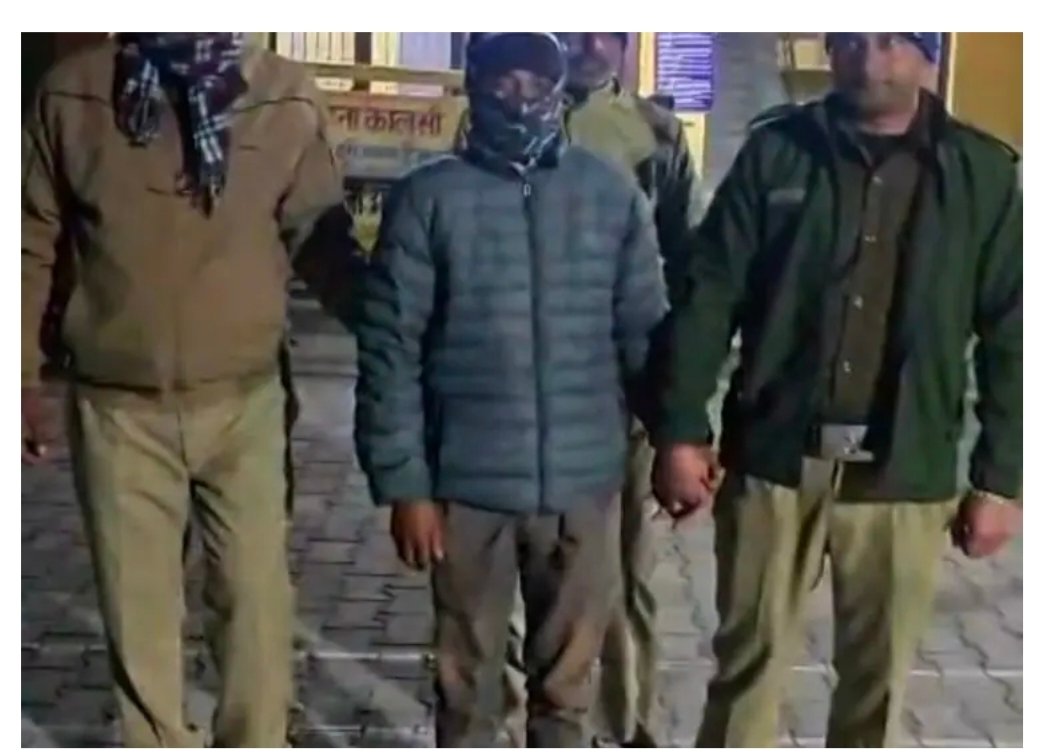 गर्भवती महिला से दुष्कर्म का आरोपी गिरफ्तार