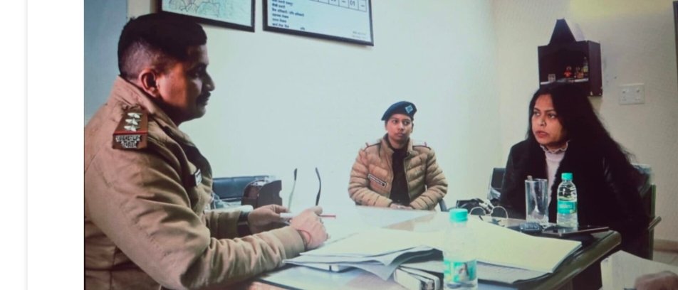 उर्मिला स्नोकर से की पुलिस ने पूछताछ
