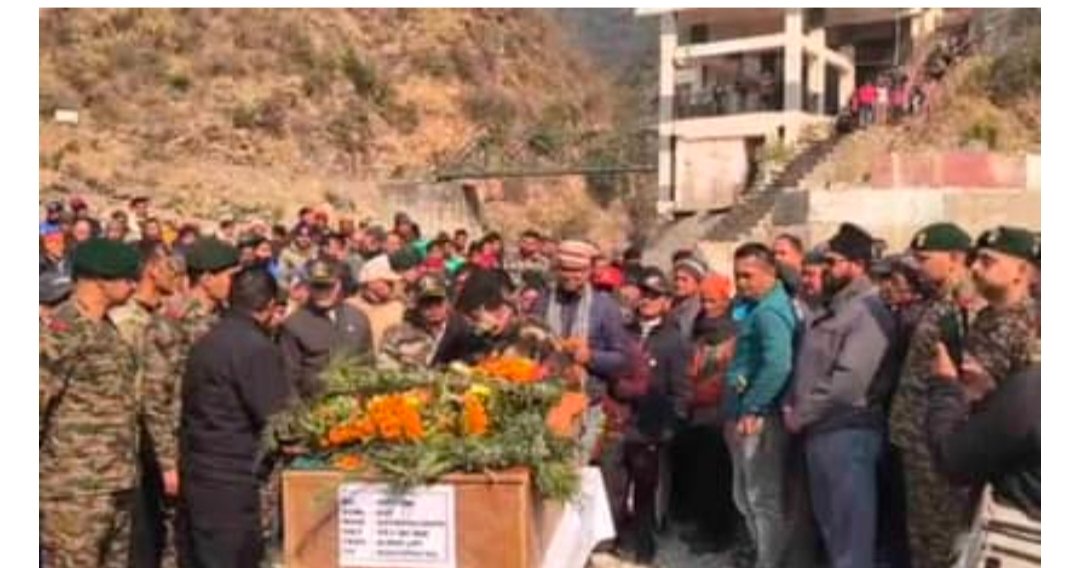 बलिदानी सागर सिंह को सैन्य सम्मान के साथ अंतिम विदाई दी गई, पुलवामा के अलोंग में दी गई मौत